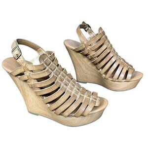 Mossimo Tan Gladiator Strappy Wedge Sandals With Buckle Closure size 9.5
